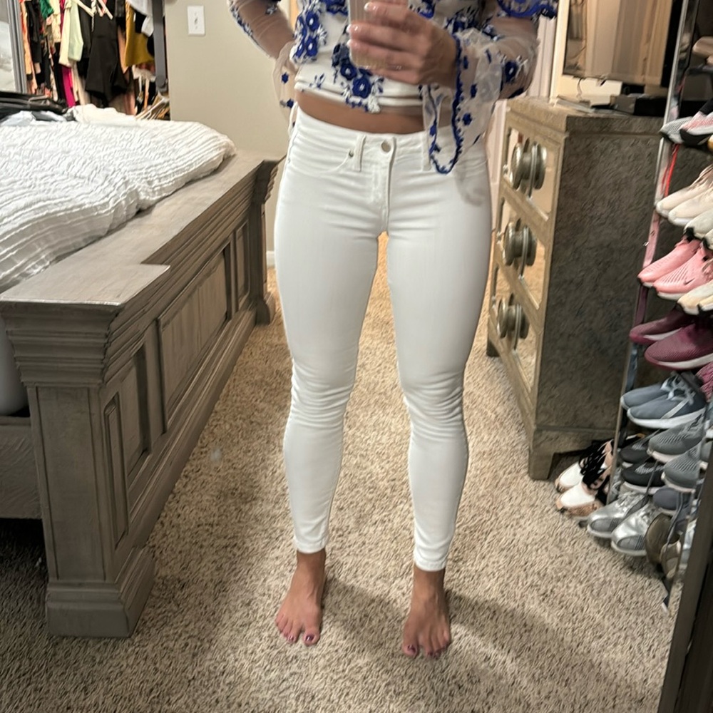 Bebe white skinny jeans